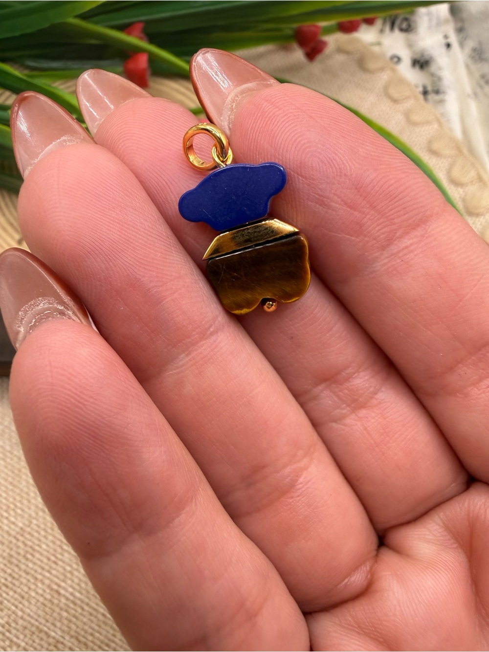 SWEET DOLLS PENDANT 925 GOLD PLATING OVER SILVER, SODALITE AND TIGER'S EYE